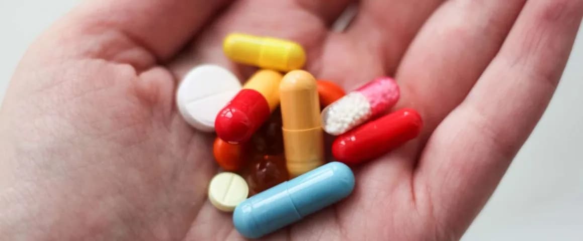 Czy leki na cholesterol można odstawić? Ryzyka i bezpieczne alternatywy Czy leki na cholesterol można odstawić? Ryzyka i bezpieczne alternatywy