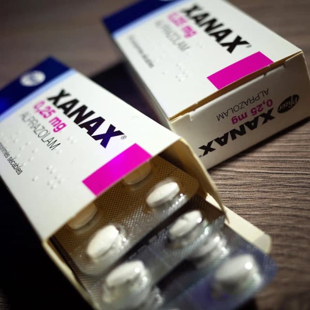Xanax lek na co: wskazania, działanie i skutki uboczne, które musisz znać Xanax lek na co: wskazania, działanie i skutki uboczne, które musisz znać